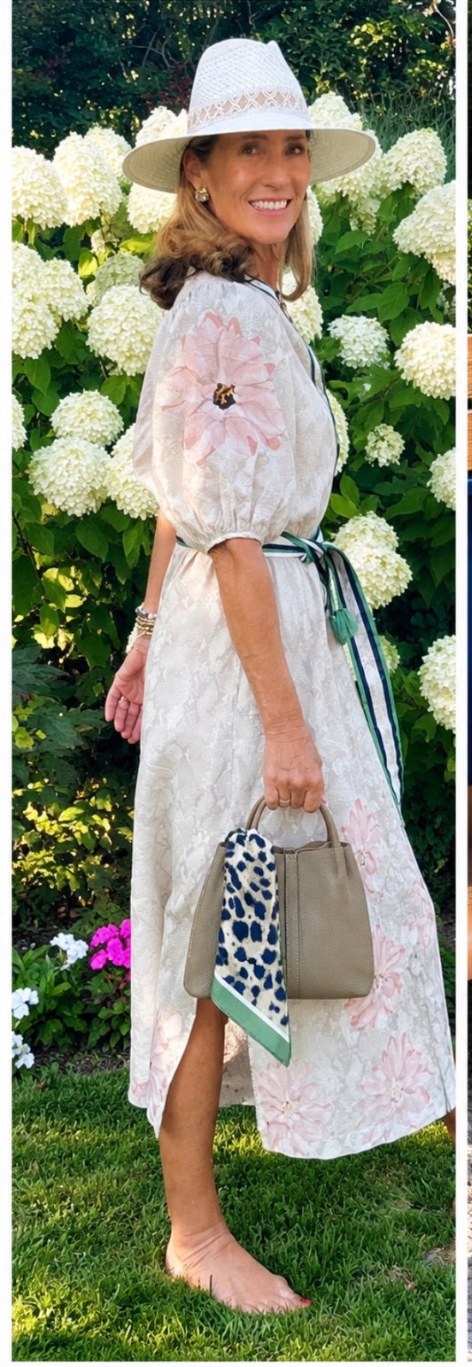 Flower & skin dress