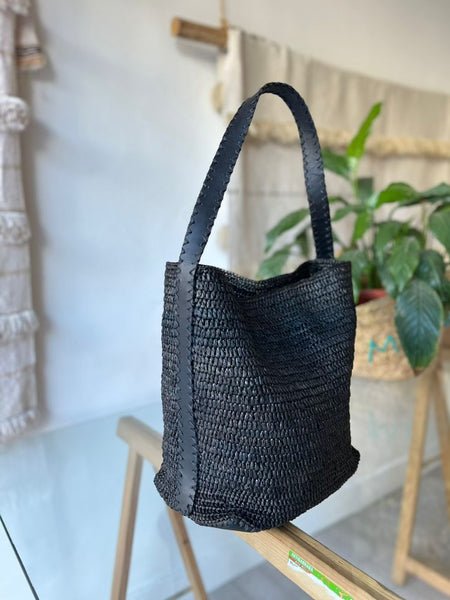 【TORYBURCH】 black raffia pouches （関税送料込） IMG-20231124-WA0008_grande.