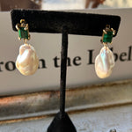 Load image into Gallery viewer, Drop Pearl Earrings
