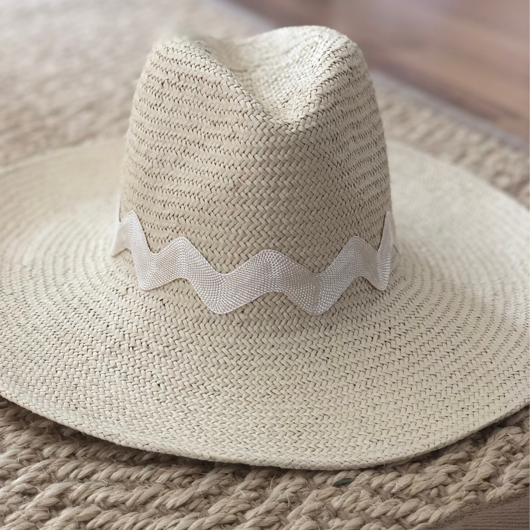 Ivory Zag Panama Hat