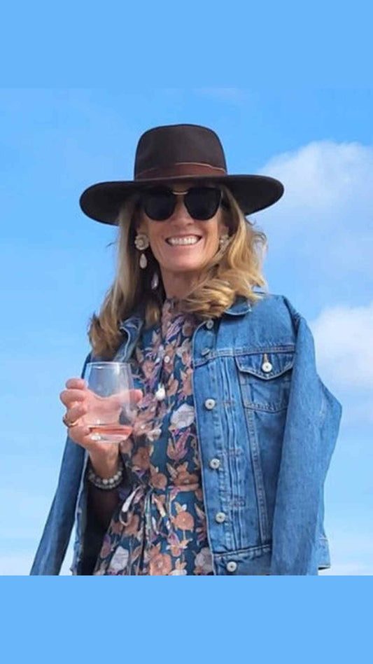 Brown Felt Hat / chocolate suede detail